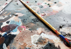 Ha in casa un Picasso da 60 anni senza saperlo: vale milioni di euro