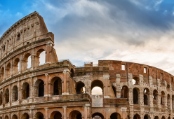Come sarebbe l'Italia se l'Impero Romano fosse ancora qui?