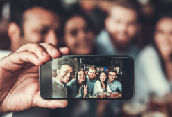Spuntano i “millennials geriatrici”: ecco chi sono