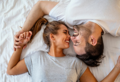Quanto sesso è normale fare? Lo rivelano le statistiche e gli esperti