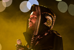 The Weeknd e il super show per celebrare l’uscita del nuovo disco