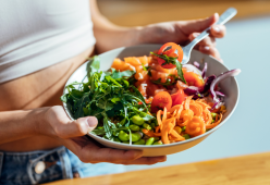 Veganuary 2024: 10 consigli pratici per vivere il mese vegano