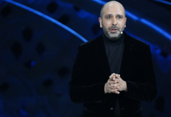 Stasera in tv va in onda “Tolo Tolo” di Zalone: tutte le curiosità