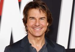 Tom Cruise, cosa ha fatto al viso? Lo spot del Super Bowl è virale