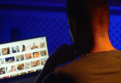 Il tuo partner usa OnlyFans? Scoprilo in pochi secondi