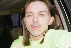 Tommy Cash e le polemiche su “Espresso Macchiato”: “Amo l’Italia”