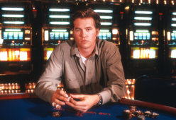 Si è spento Val Kilmer, l’attore di “Top Gun” e “Batman Forever”