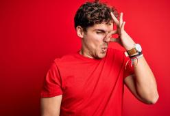 La sindrome dell’odore di pesce esiste (e non è affatto divertente)