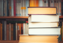 Hai la sindrome Tsundoku? Libri mai letti che si accumulano!