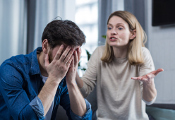 Non dire mai questa frase al tuo partner: può distruggere la relazione