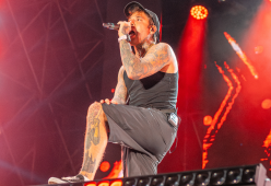 Golfo Aranci, la quarta tappa del 105 Summer Festival: le foto