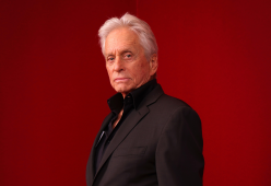 Michael Douglas ha deciso di fermarsi: “Ho lavorato per 60 anni”