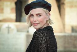Charlize Theron rivela: “Mi godo il sesso come non ho mai fatto”