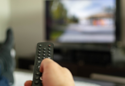 La ragazza alla pari: anticipazioni, trama e cast della serie tv
