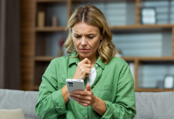 Truffe telefoniche, ora c’è Flora: usa una voce femminile sintetica