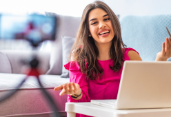 L’influencer del 2050: “Il futuro non è quello che immagini”