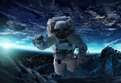 Falso astronauta convince una donna a inviargli soldi per l’ossigeno