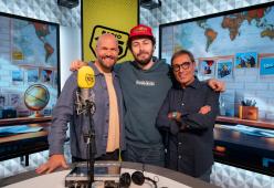 Riccardo Zanotti dei Pinguini Tattici Nucleari racconta il singolo “Amaro” 
