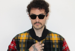 Carl Brave, le date e la scaletta del tour “Notti Brave Amarcord”