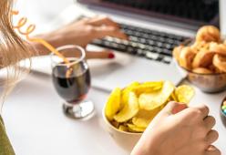 È l'intelligenza artificiale che ti fa spendere troppo a Natale!