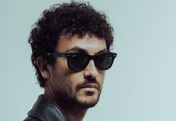 Carl Brave: tra “Occhiaie” e vita di strada 