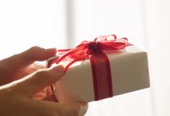 Regali di Natale per il partner: come rimediare all'ultimo minuto 