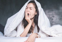 Perch&eacute; a volte ti svegli e non riconosci subito il luogo in cui sei?