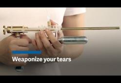 Triste? Ora c'è la pistola spara lacrime, da usare contro chi vuoi tu!