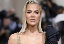 Khloé Kardashian: manicure a unghie anche se fosse in coma