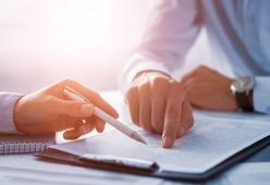 Il licenziamento, la detrazione dei soldi e poi la vendetta