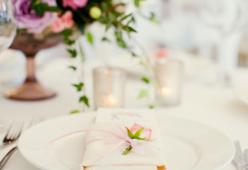 Matrimoni: 10 cose che gli invitati non dovrebbero mai fare