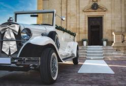 Festa di nozze: più costosa è, più breve è il matrimonio. Lo studio