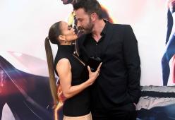 Jennifer Lopez e Ben Affleck affiatatissimi smentiscono la crisi