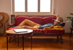 Come trascorriamo le giornate? Uno studio lo analizza nel dettaglio