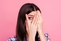 Le persone preferiscono le brutte notizie alle belle: lo studio