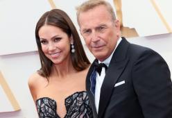 Kevin Costner e Christine Baumgartner: è lite per il mantenimento