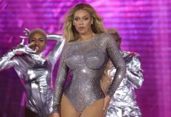 Beyoncé: tutti in argento per le ultime date del Renaissance Tour