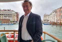 Libertà e sessualità: il mantra di vita di Amedeo Goria a 69 anni