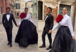 Venezia: Diana Del Bufalo e Patrizio sfilano radiosi sul red carpet
