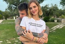 Chiara Ferragni a Fedez: “Mi ami anche se ho il seno piccolo?”