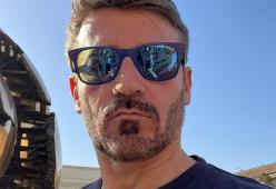 Max Biaggi è stato pizzicato con la sua nuova fidanzata: ecco chi è