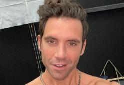 Mika sull’assenza dalle scene: “Si fa musica troppo in fretta”