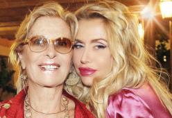 Truffe agli anziani: tra le vittime la mamma di Valeria Marini