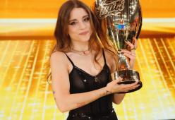 Amici: a “Verissimo” Angelina parla di sé e del rapporto con Wax