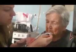 Anziana malata di Alzheimer riconosce la nipote e le dice: “Ti amo”
