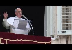 PAPA FRANCESCO: "Iannone escilo!! Forza Vale!" 