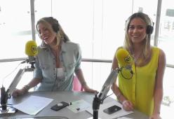 Aida Yespica e Diletta Leotta cantano "Sere Nere"