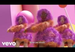 Fedez: è uscito il video di Bimbi per strada (Children) sulla base di Robert Miles