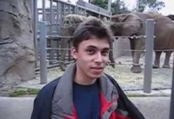 Questo è il primo video caricato su YouTube (che oggi compie 15 anni)