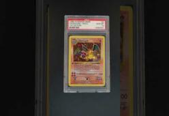 Venduto un esemplare di Charizard a 265mila euro  